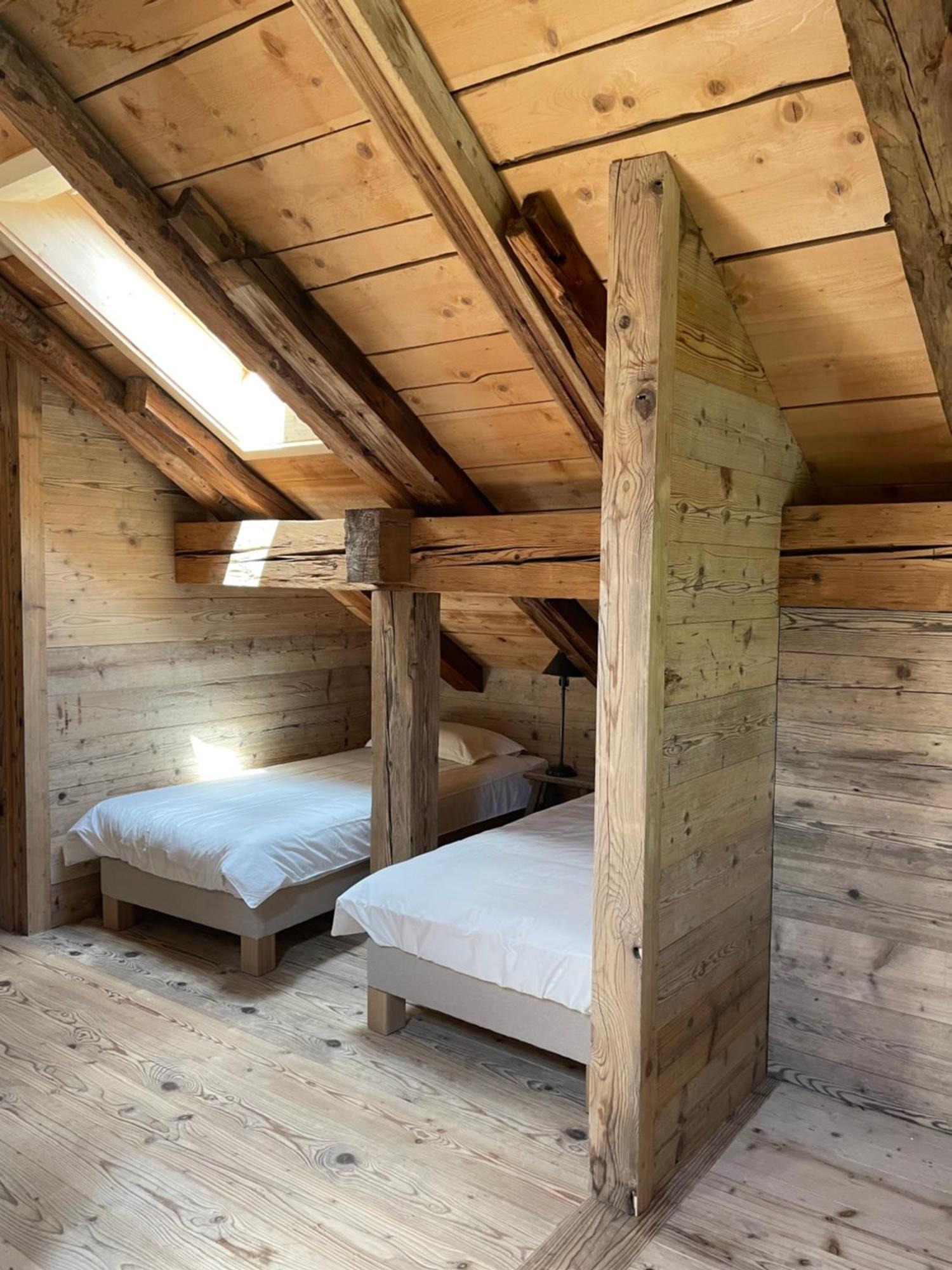 Alpen Charme - Chalet D'Hotes Et Spa Gsteig Habitación foto